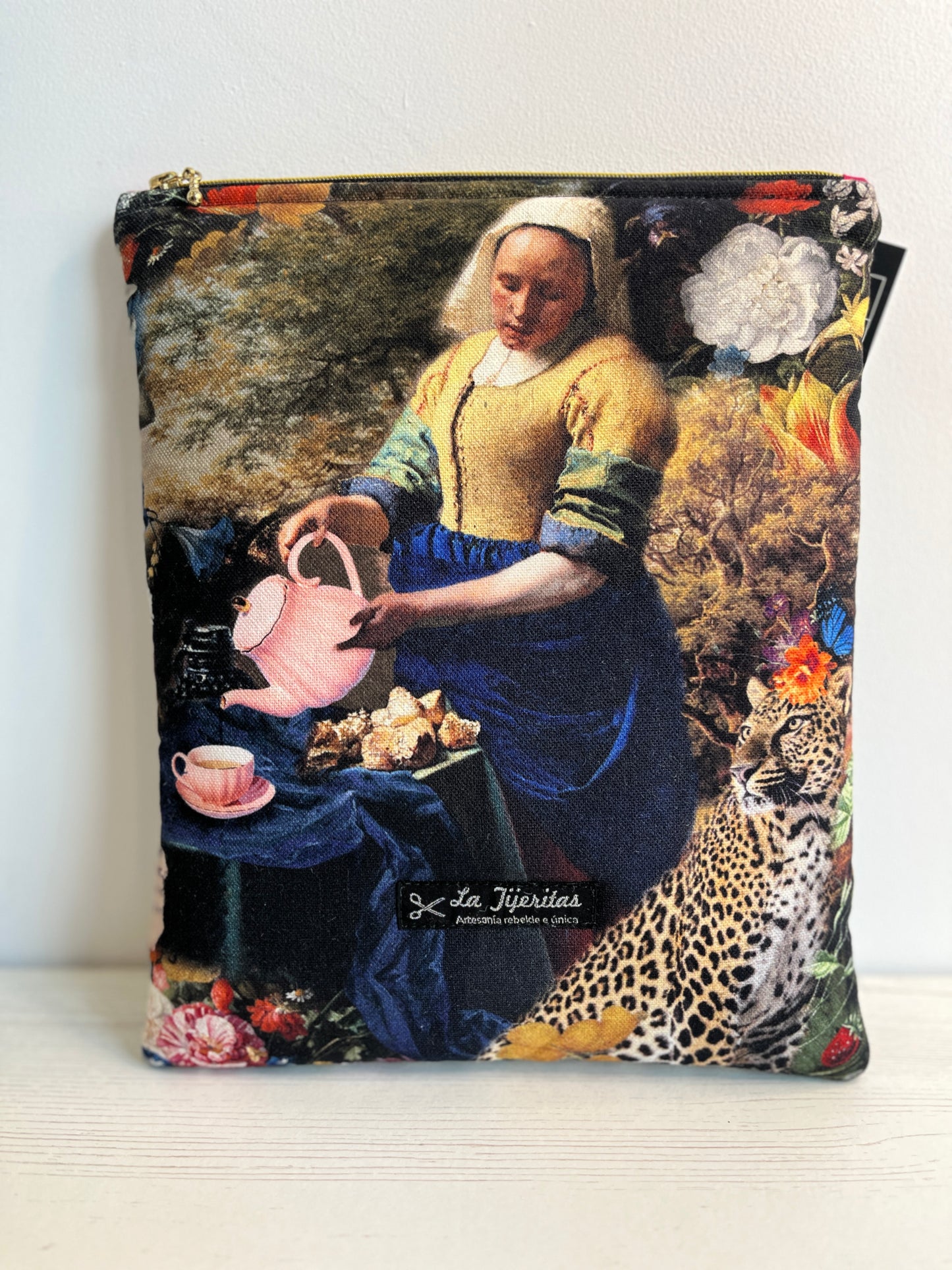 Funda libro Pink Art Vermeer