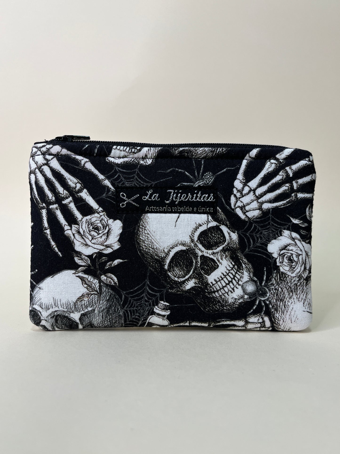 Monedero grande calaveras venenosas