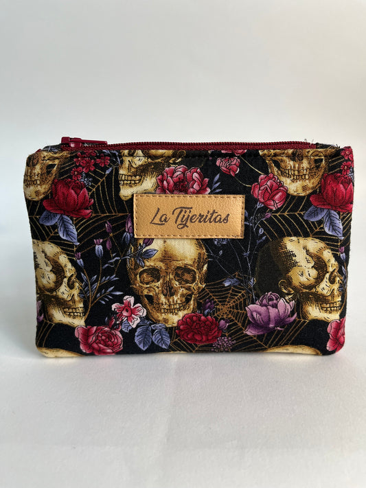 Monedero tarjetero calaveras floridas