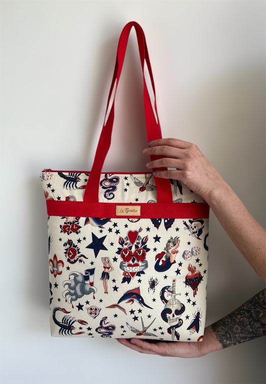 Tote acolchada Tattoo