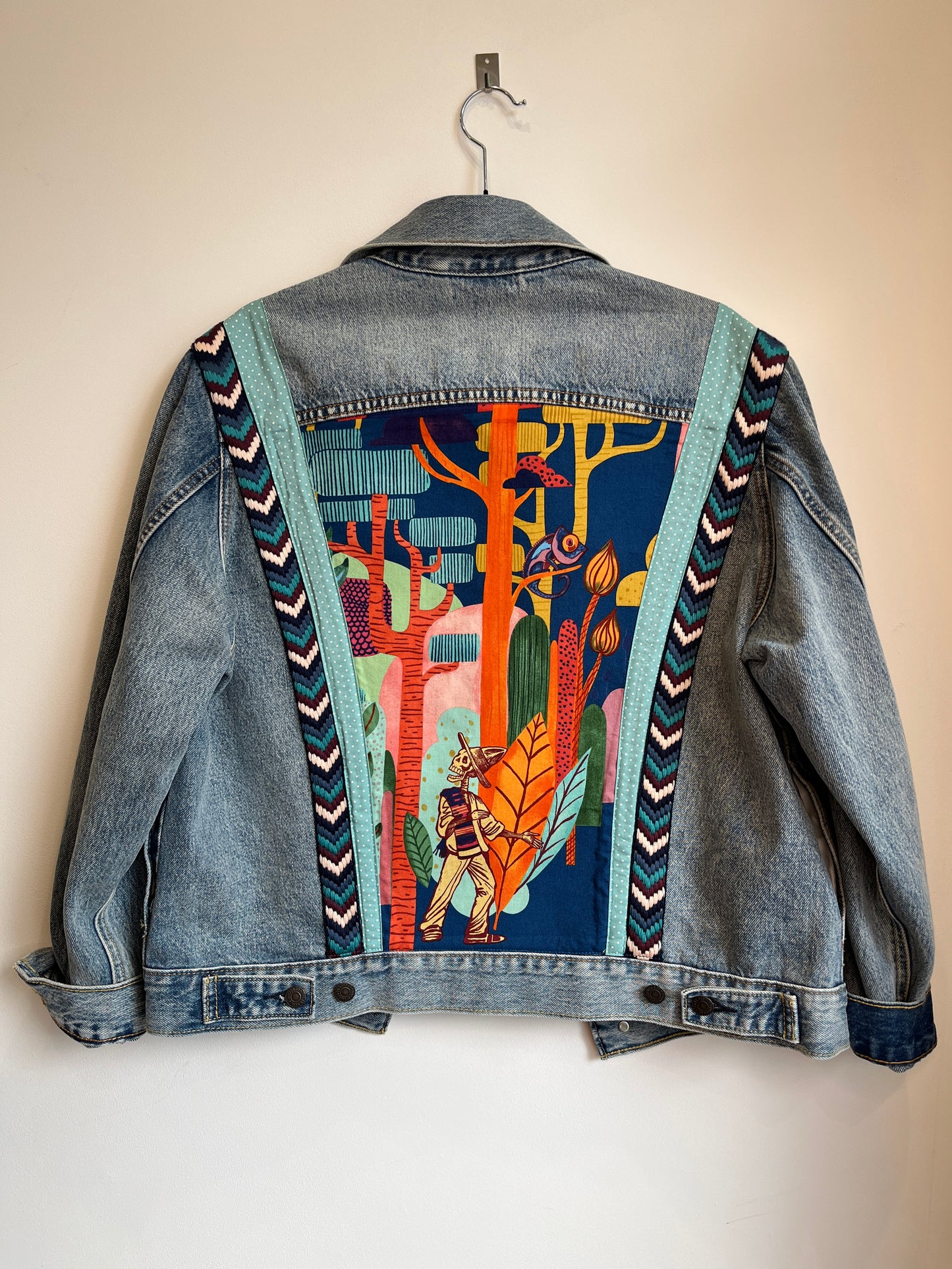 Cazadora Bosque chingón