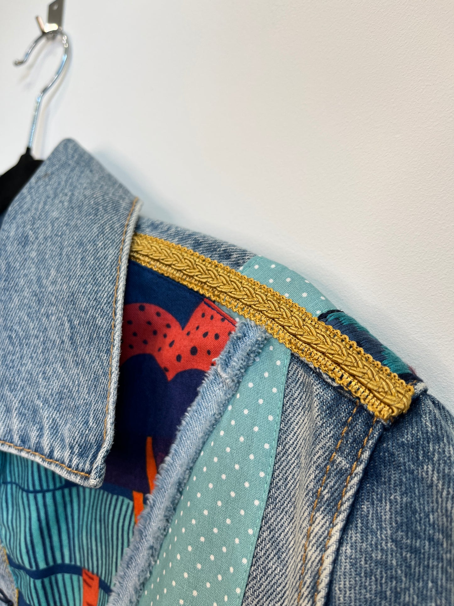 Cazadora Bosque chingón