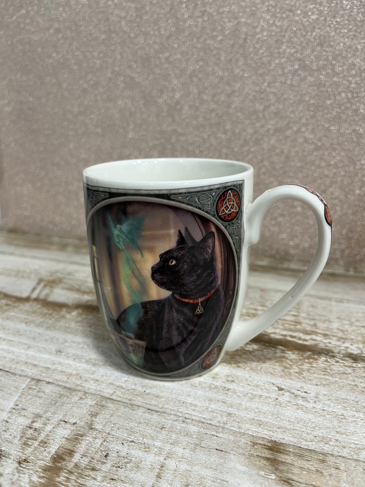 Taza gato negro absenta