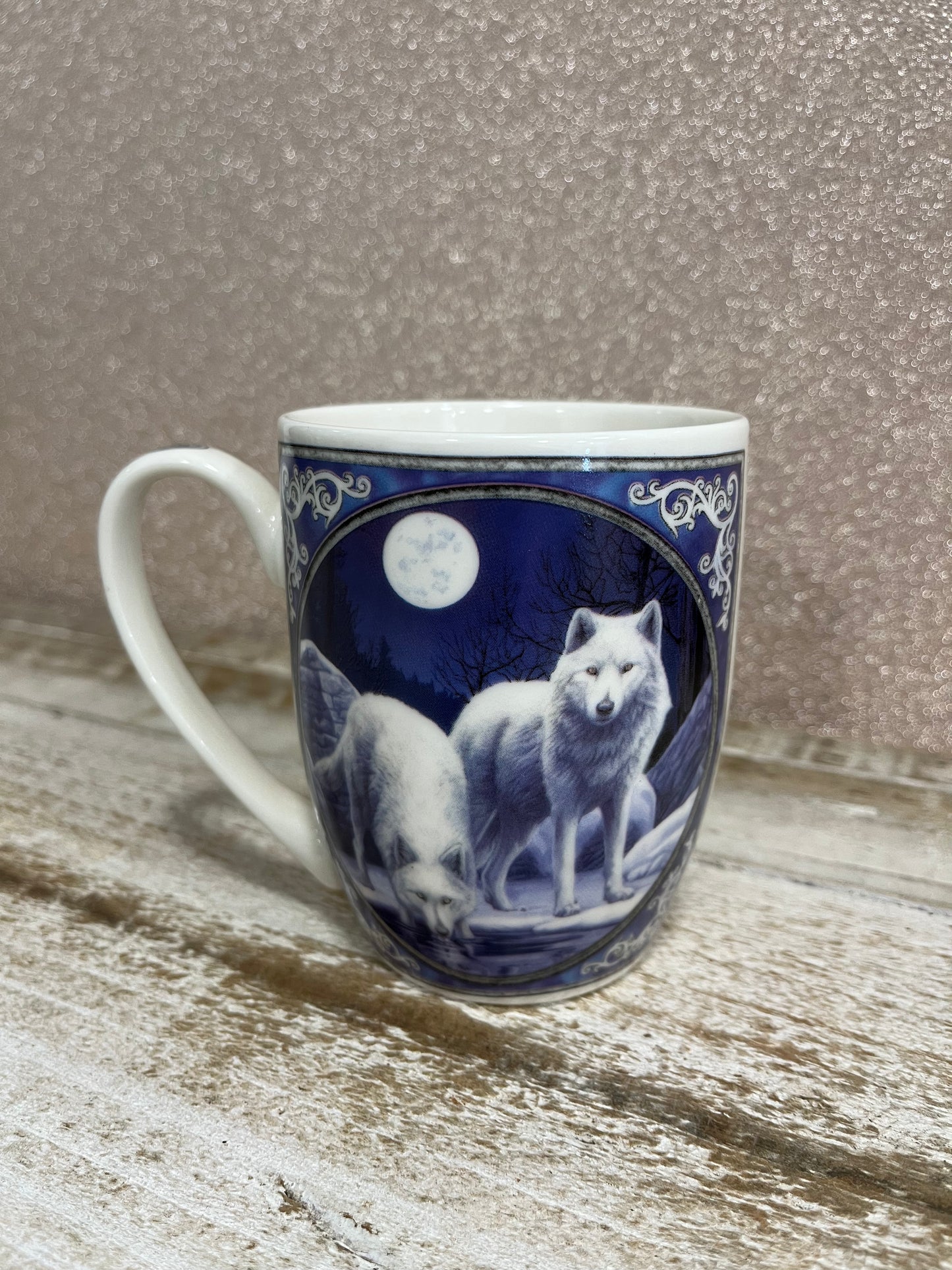 Taza lobos blancos