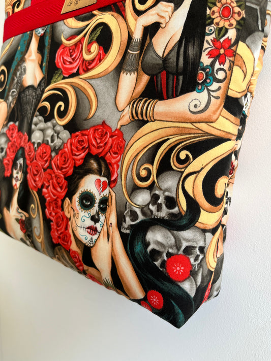 Detalle de la esquina inferior del bolso